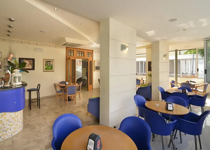 Hotel Ave Rimini